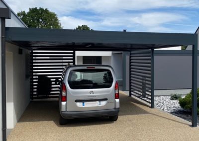 Carport alu fermé 2 côtés