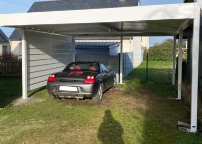Carport alu blanc satiné avec lames alu