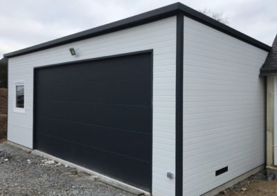 Garage préfabriqué sur mesure isolé